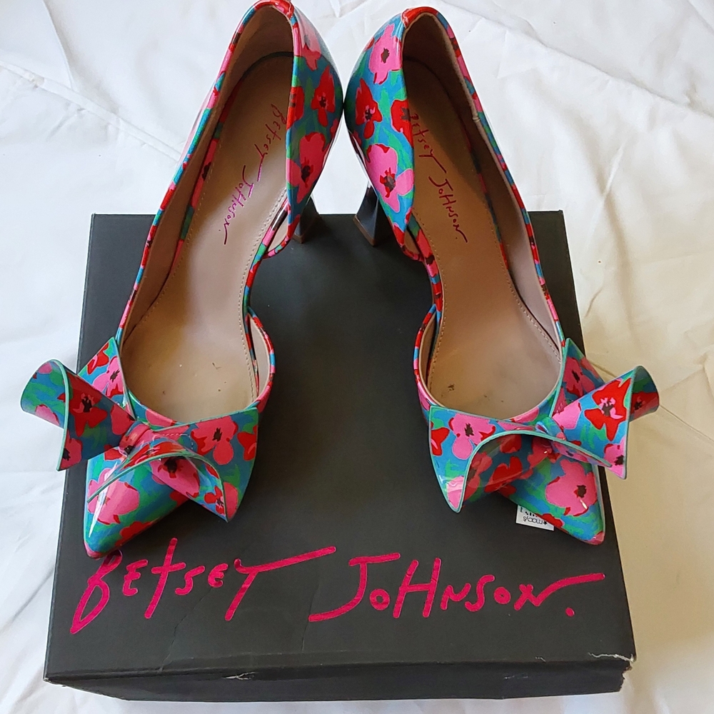 Betsey Johnson Women's Floral Heels - Pink and Green